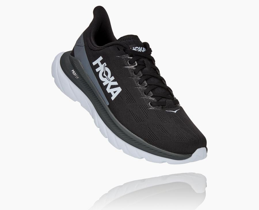 Hoka One One Koşu Ayakkabısı Erkek Siyah/Beyaz - Mach 4 - MX7531864